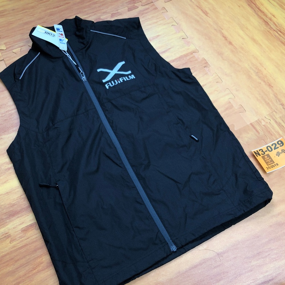 FujiFilm X Black Men Windbreaker Zip Vest Small S